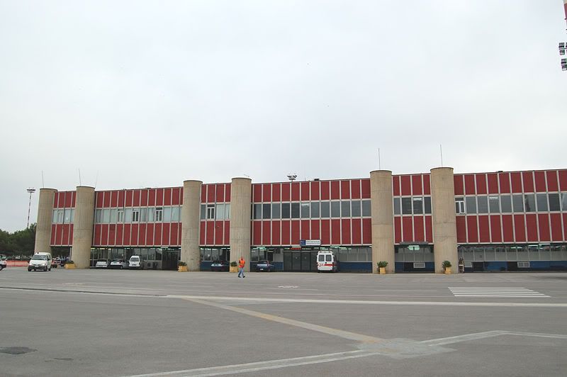 800px-Aeroportutrapani1.jpg