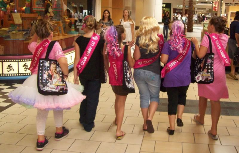 Libby lu outfits image