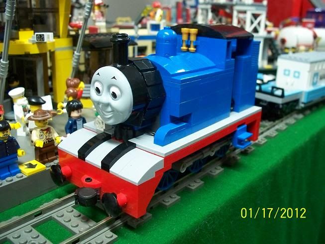 thomas the lego engine