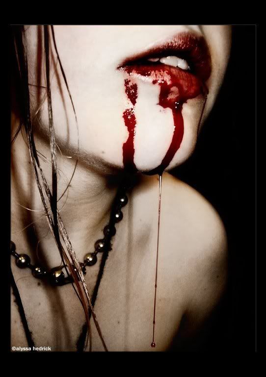 Bloody_Kisses_by_prelandra.jpg Bloody Kisses image by frauteufel_nina