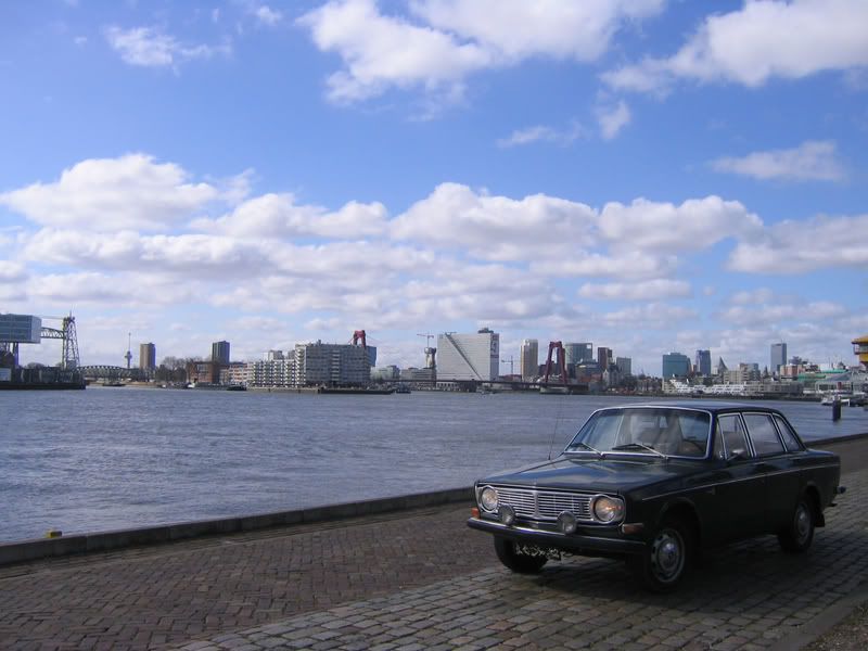 [Afbeelding: VolvoaandeMaas004.jpg]