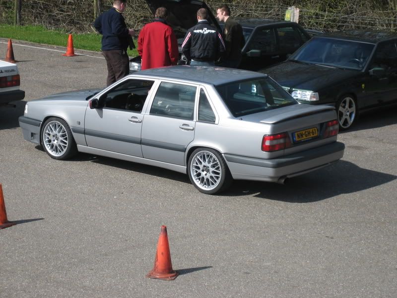 [Afbeelding: Elandrun2008010-1.jpg]