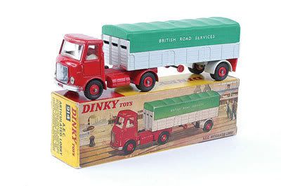 dinky toys aec articulated lorry