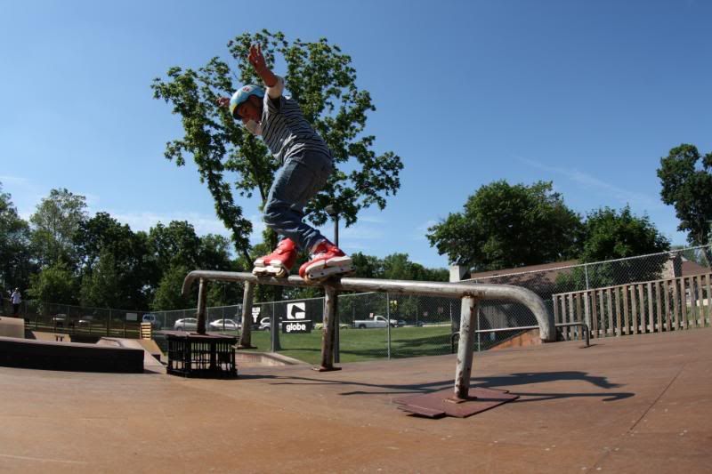 IMAGE: http://i124.photobucket.com/albums/p38/Almostapsp/IMG_3161GOOD-1.jpg