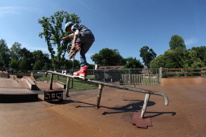 IMAGE: http://i124.photobucket.com/albums/p38/Almostapsp/IMG_32131.jpg