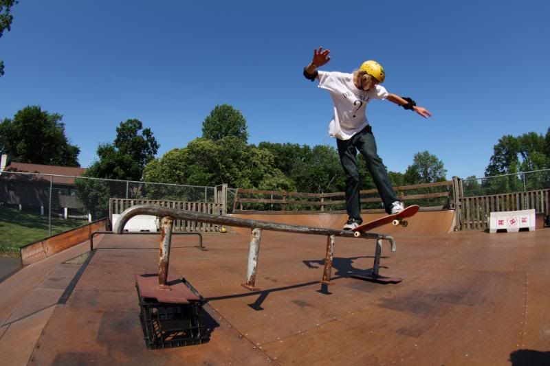 IMAGE: http://i124.photobucket.com/albums/p38/Almostapsp/IMG_3339good.jpg