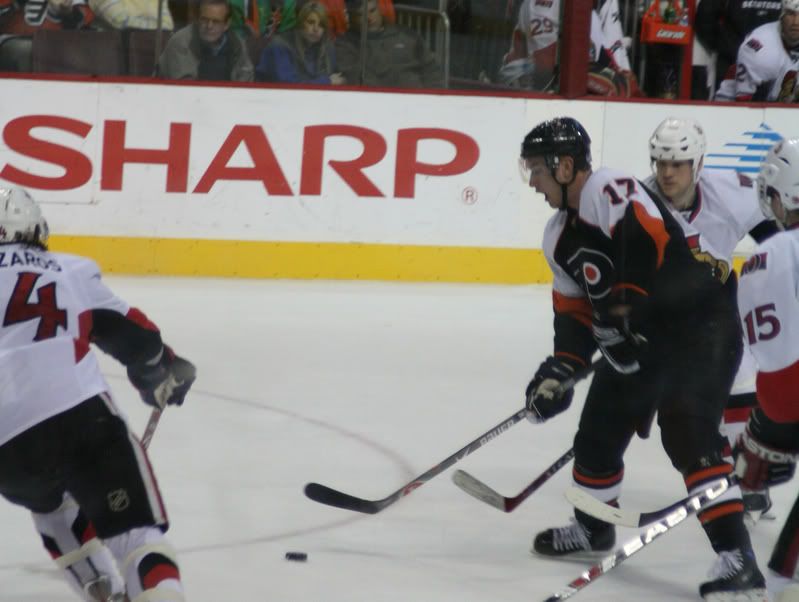 IMAGE: http://i124.photobucket.com/albums/p38/Almostapsp/IMG_8836GOOD.jpg