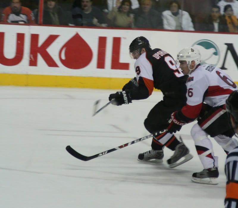 IMAGE: http://i124.photobucket.com/albums/p38/Almostapsp/IMG_8840GOOD.jpg