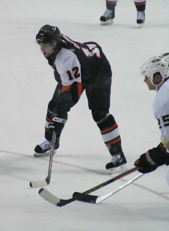 IMAGE: http://i124.photobucket.com/albums/p38/Almostapsp/gagne.jpg