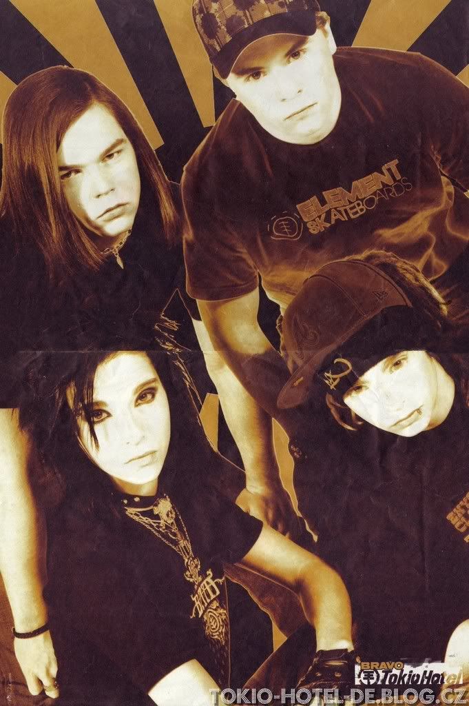 http://i124.photobucket.com/albums/p38/NickyFerrum4/Bill%203/9516.jpg