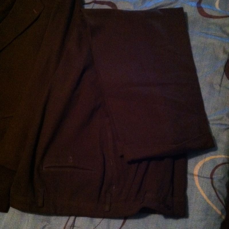 brownsuit2.jpg