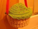 th_cupcakepurse001.jpg