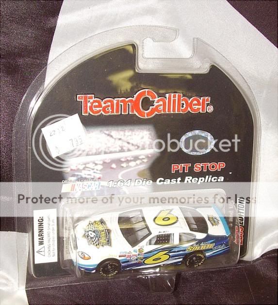 64 TC 2005 TEAM CALIBER #6 SALUTE TO YOU TO FANS MARK MARTIN PITSTOP 