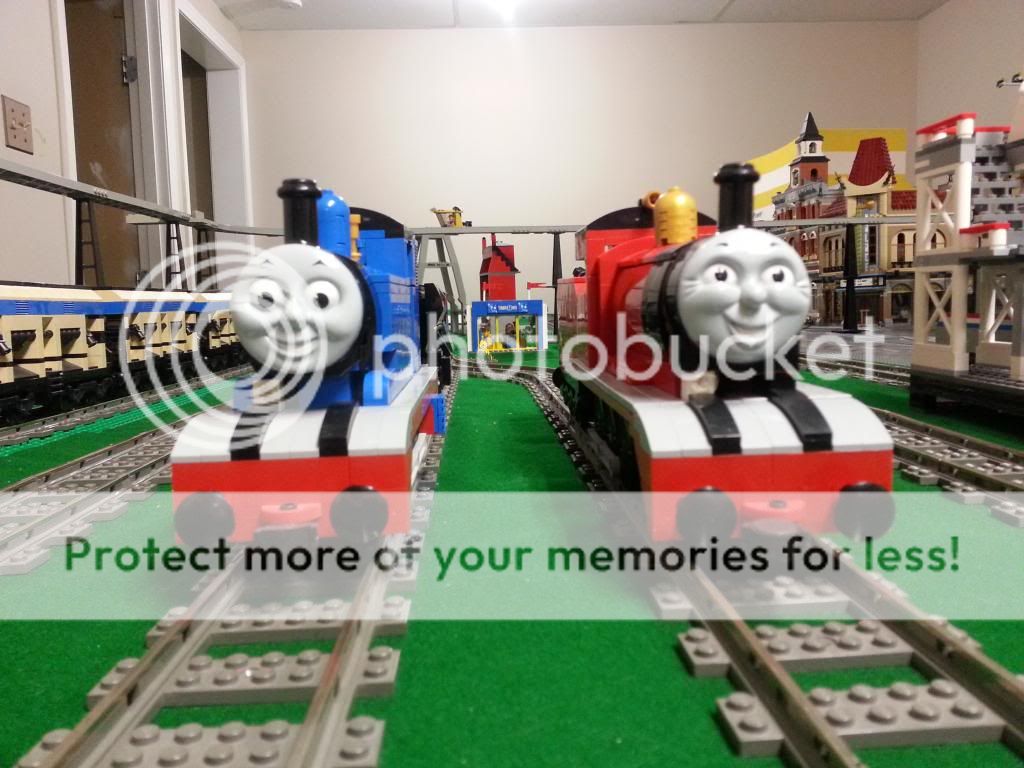 Thomas the Tank Engine and James the Red Engine - LEGO Train Tech ...