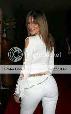 http://i124.photobucket.com/albums/p3/NicoleJena_photos/Sara/1555982433_l.jpg