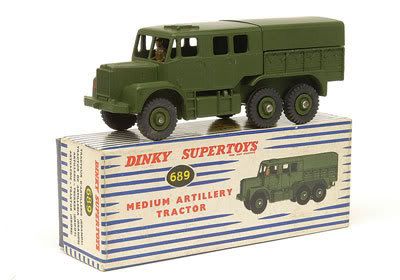 Meccano Dinky 689 Medium Artillery Tractor